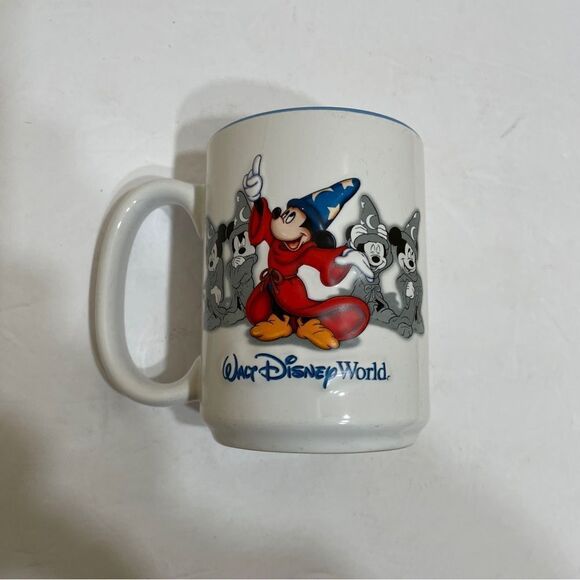 WALT‎ DISNEY WORLD MICKEY MOUSE SORCERER PORCELAIN MUG IN 3D - Picture 7 of 8